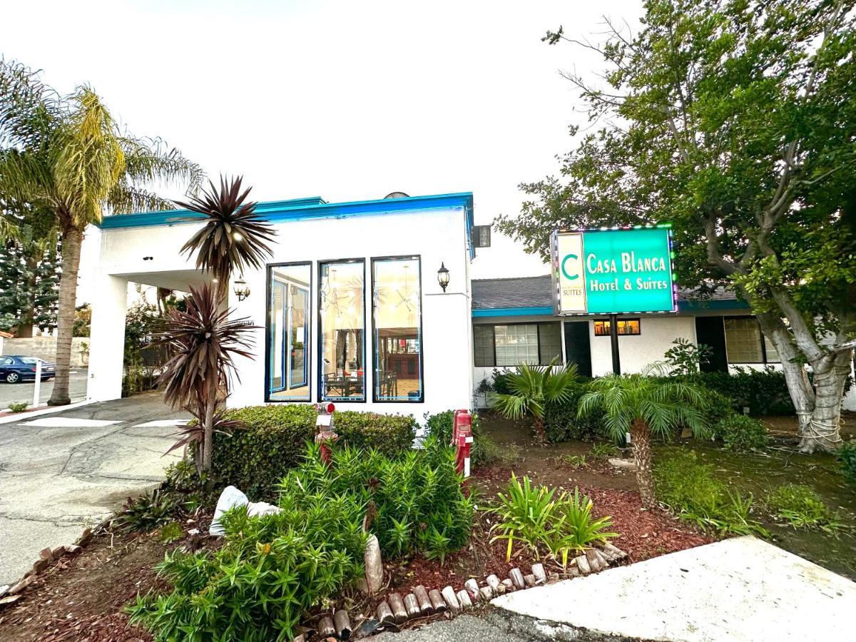 Casa Blanca & Sr-55 Freeway, Near Honda Center, Chapman University, Disneyland 2*