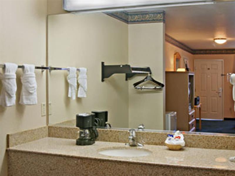 Motel Casa Blanca & Sr-55 Freeway, Near Honda Center, Chapman University, Disneyland 2*